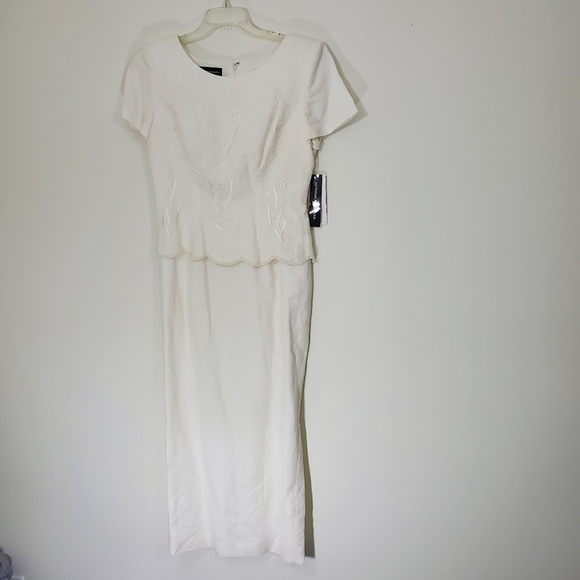 Donna Morgan Vintage Ivory Dress with Beaded front and buttoned back, Si… - Picture 14 of 14